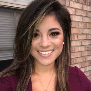 Meet your Posher, Jacqueline